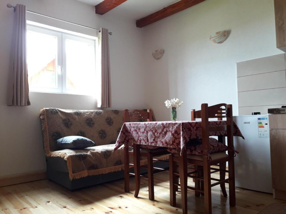 Domacinstvo Krstajic - Rural Holiday Žabljak Zewnętrze zdjęcie